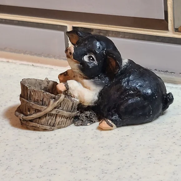 Ceramic piglet for sale figurines collectibles NEW - Picture 2 of 8